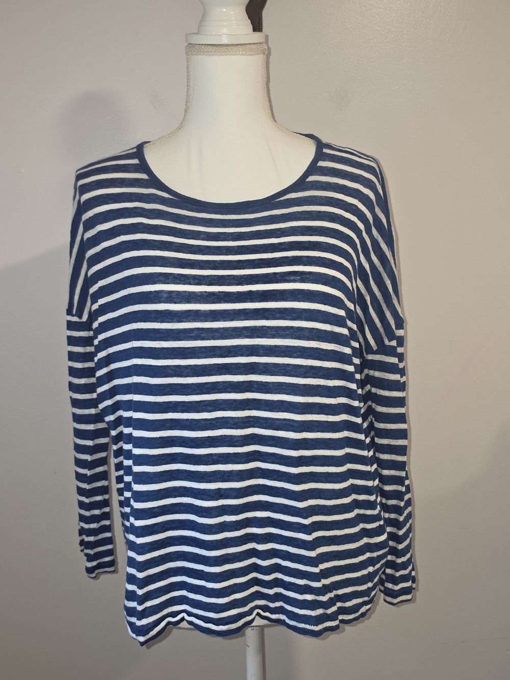 J. Crew Blue and White Striped Long-Sleeve 100% Linen Shirt Women's Size XS